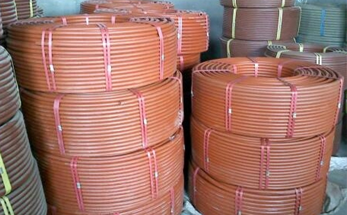 提升工程安全：聚乙烯(RPE)阻燃革吉穿线管在现代建筑中的应用